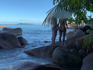 spying a nude honeymoon couple - sex on public beach in paradise